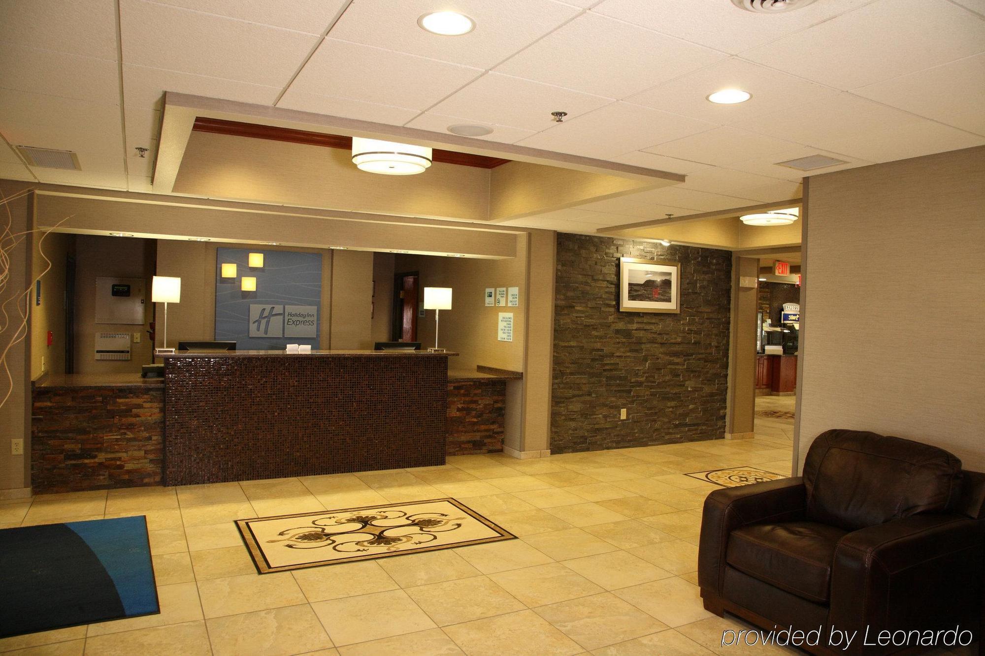 Holiday Inn Express & Suites Aberdeen By Ihg Экстерьер фото