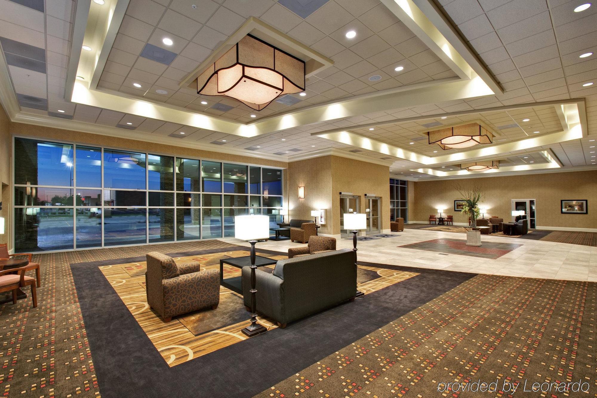 Holiday Inn Express & Suites Aberdeen By Ihg Интерьер фото
