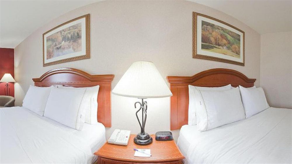 Holiday Inn Express & Suites Aberdeen By Ihg Экстерьер фото